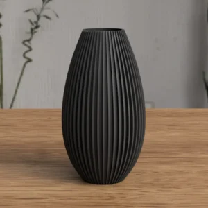 Moderne vase ribbet